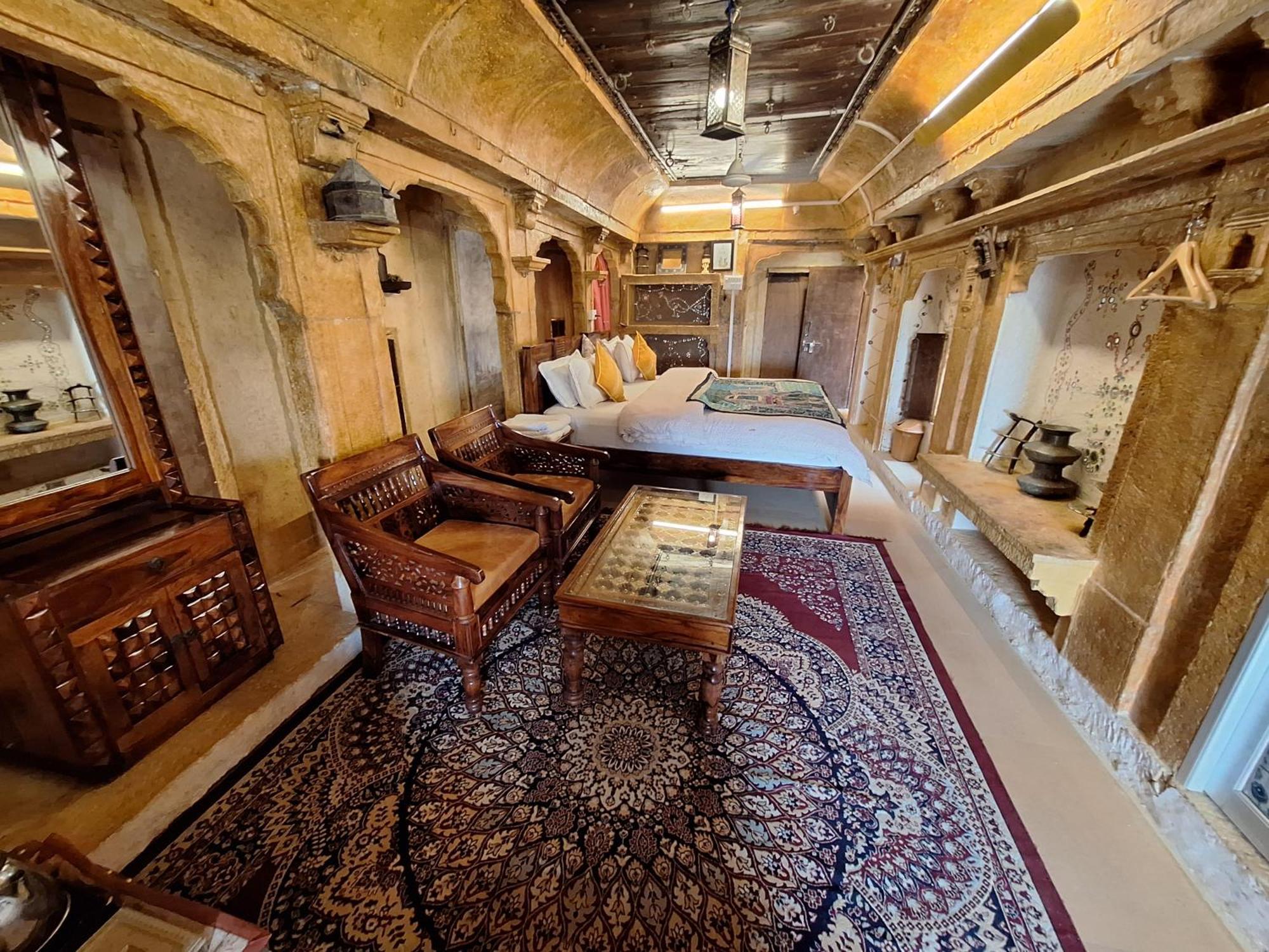Desert Haveli Guest House Джайсалмер Екстериор снимка