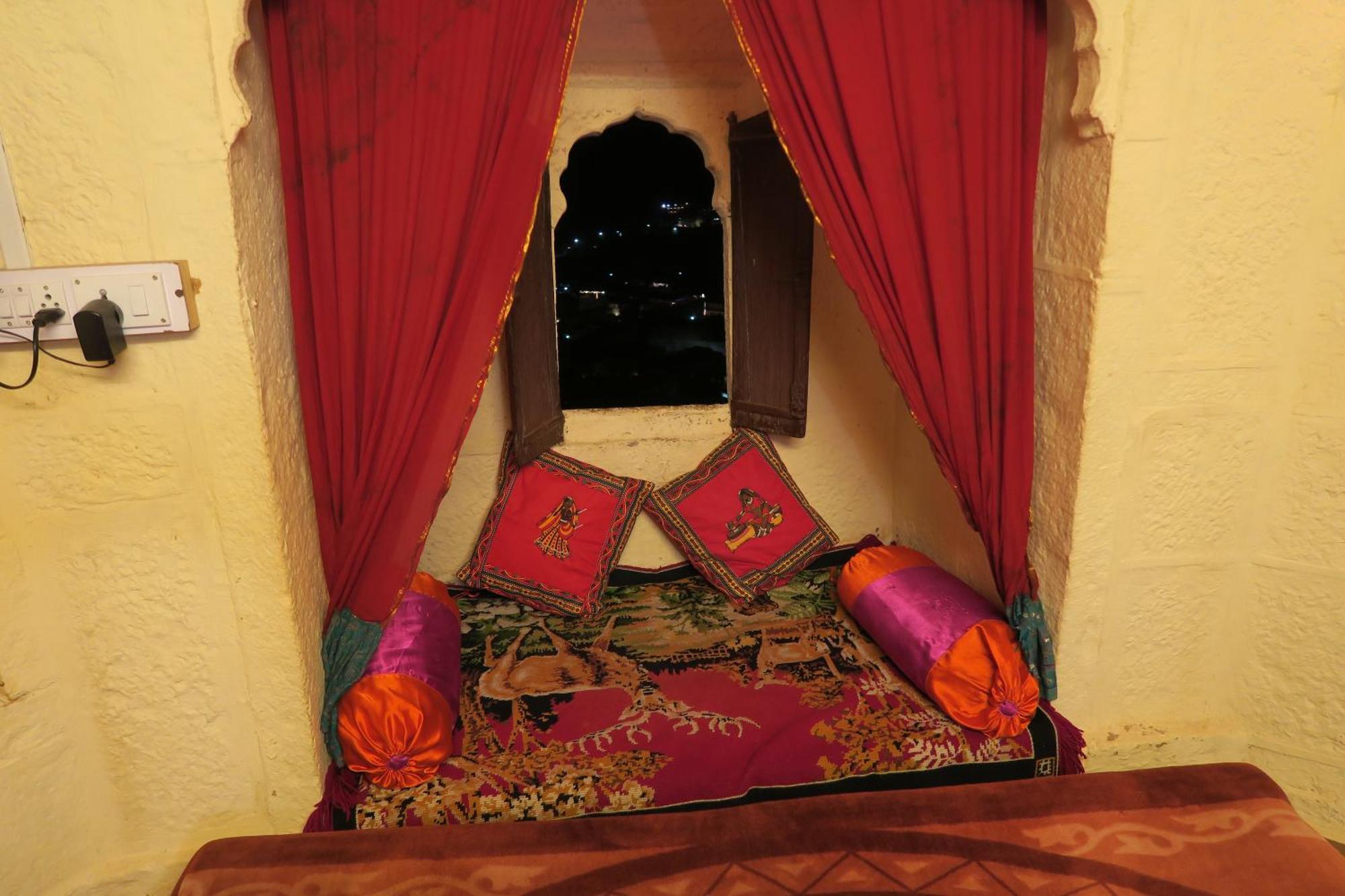 Desert Haveli Guest House Джайсалмер Екстериор снимка