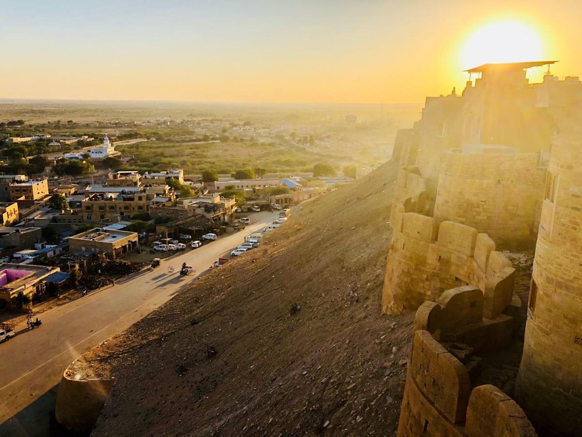 Desert Haveli Guest House Джайсалмер Екстериор снимка