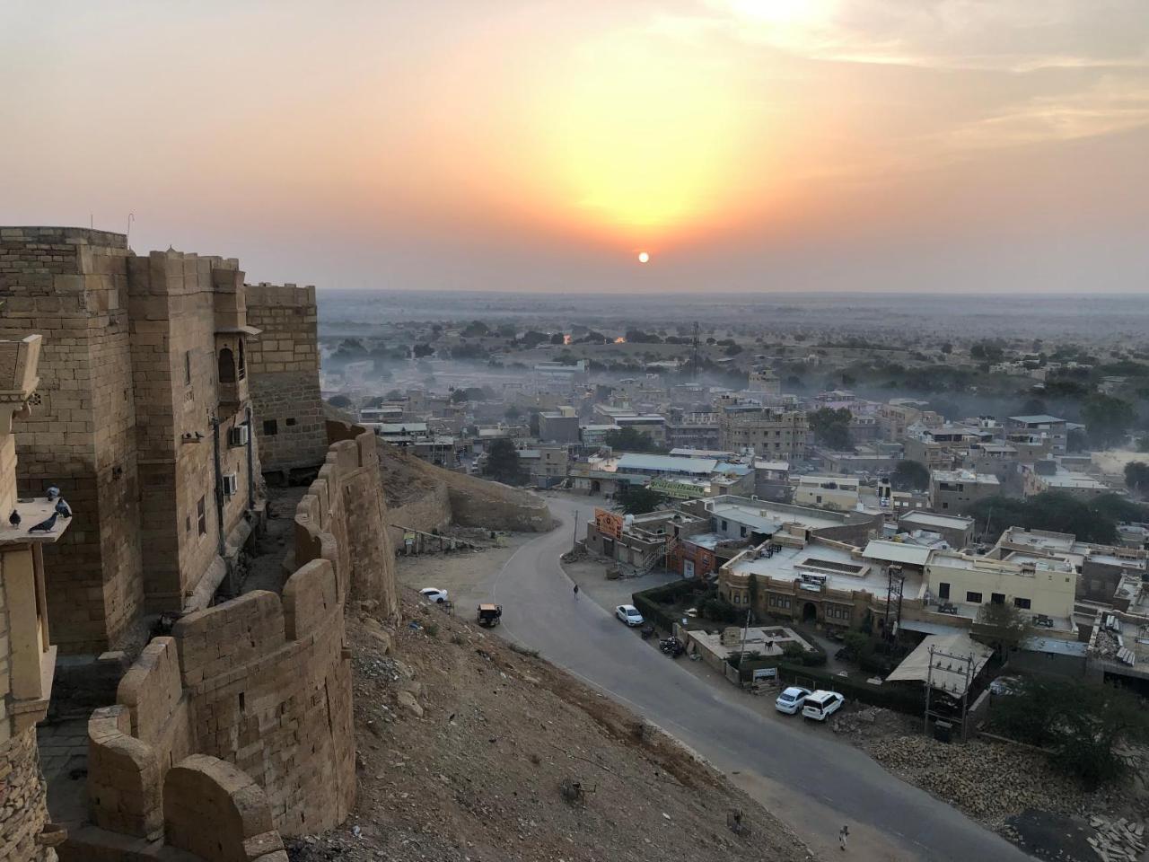 Desert Haveli Guest House Джайсалмер Екстериор снимка